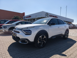Citroën Poděbrady :: Citroën C4 Shine 1,2PT 130k EAT8 bílá PERLA NACRE 04/2024 14300km